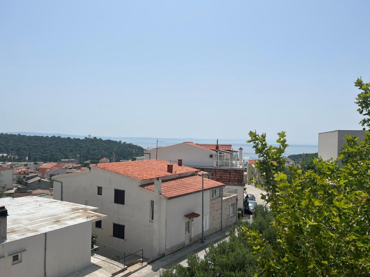 Apartment Lucija - Cozy Flat In The City Center With A Sea View & Parking Makarska Extérieur photo